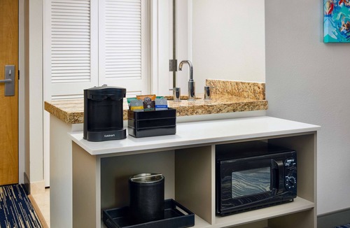 West Palm Beach Hotel | Embassy Suites by Hilton West Palm Beach Central