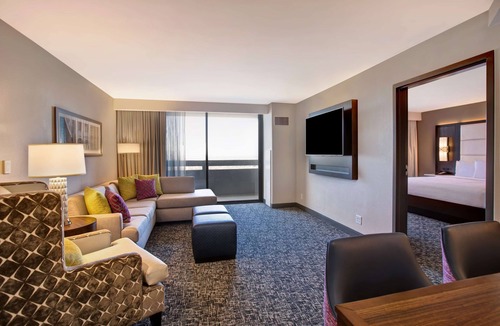 Central Oklahoma City Hotel | Embassy Suites by Hilton Oklahoma City Northwest