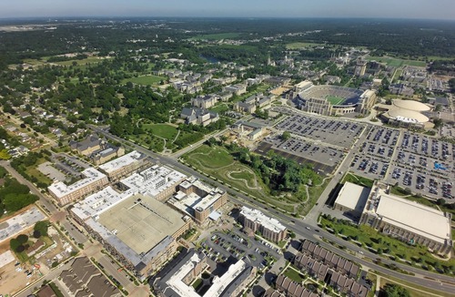 South Bend Hotel | Embassy Suites by Hilton South Bend at Notre Dame