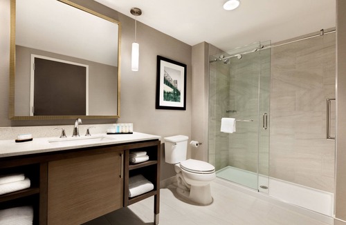 Downtown Wilmington Hotel | Embassy Suites by Hilton Wilmington Riverfront
