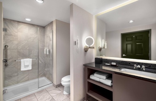 Charlotte Hotel | Embassy Suites by Hilton Charlotte Ayrsley