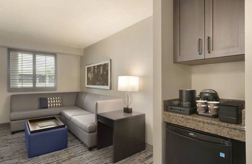 Luckie-Marietta District Hotel | Embassy Suites by Hilton Atlanta at Centennial Olympic Park