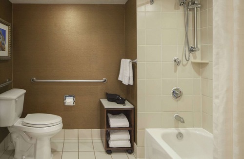 Gateway Hotel | Embassy Suites by Hilton Austin Arboretum