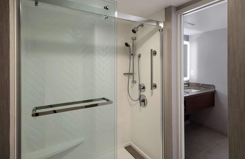 North Bethesda Hotel | Embassy Suites by Hilton Bethesda Washington DC