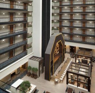 Northern Woods Hotel | Embassy Suites by Hilton Columbus