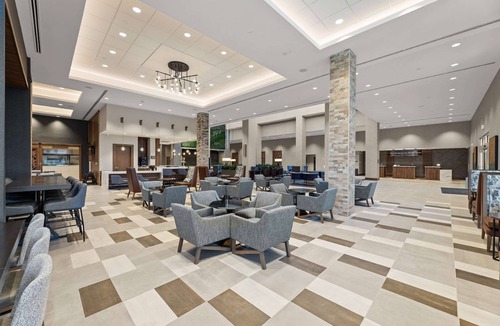 Las Colinas Hotel | Embassy Suites by Hilton Irving Las Colinas