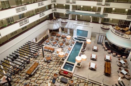 Bonanza Hotel | Embassy Suites by Hilton Laredo