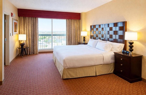 Norman Hotel | Embassy Suites by Hilton Norman Hotel & Conference Center