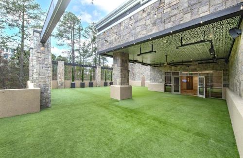 Umstead Hotel | Embassy Suites by Hilton Raleigh Durham Airport Brier Creek