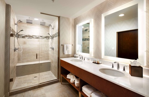 Amarillo Hotel | Embassy Suites by Hilton Amarillo Downtown