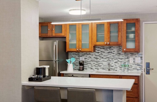 Marlborough Hotel | Embassy Suites by Hilton Boston Marlborough