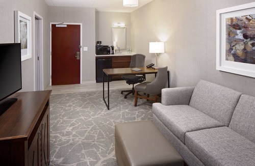 Marlborough Hotel | Embassy Suites by Hilton Boston Marlborough