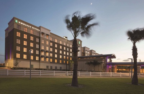 McAllen Hotel | Embassy Suites by Hilton McAllen Convention Center