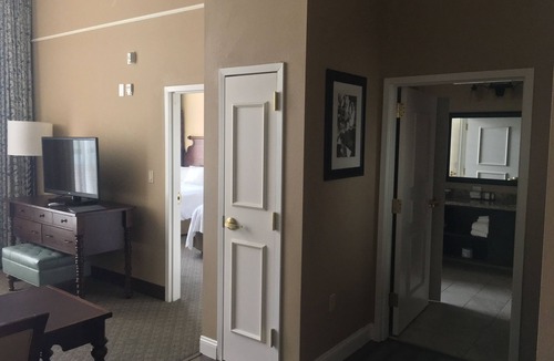 Yamacraw Village Hotel | Embassy Suites by Hilton Savannah Historic District