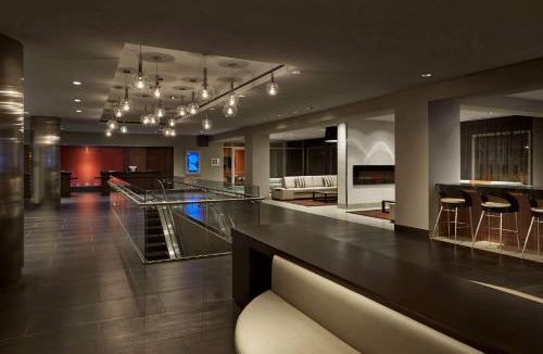 Friendship Heights Hotel | Embassy Suites by Hilton Washington DC Chevy Chase Pavilion