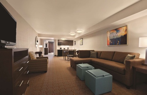 South Side Hotel | Embassy Suites Corpus Christi