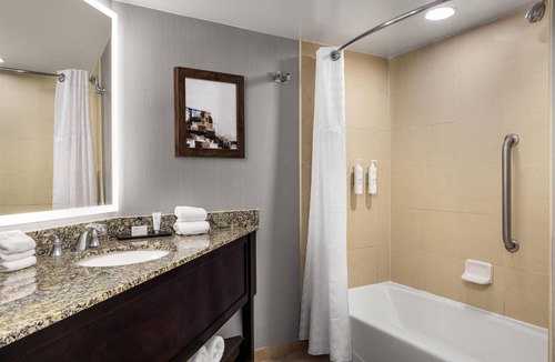 Redmont Park Hotel | Embassy Suites Hotel Birmingham