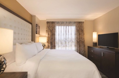 Central Oklahoma City Hotel | Embassy Suites Oklahoma City Downtown/Medical Center