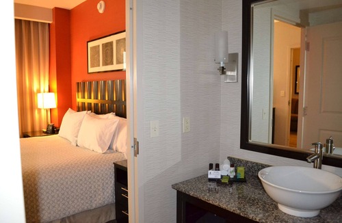 Palmdale Hotel | Embassy Suites Palmdale