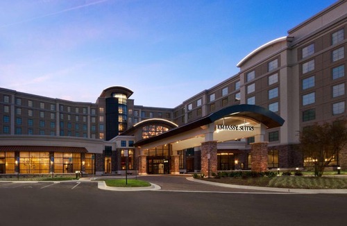 Springfield Hotel | Embassy Suites Springfield
