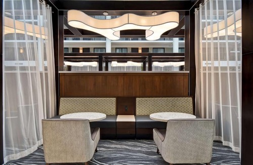 East Syracuse Hotel | Embassy Suites Syracuse