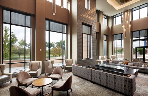 South Bend Hotel | Embassy Suites by Hilton South Bend