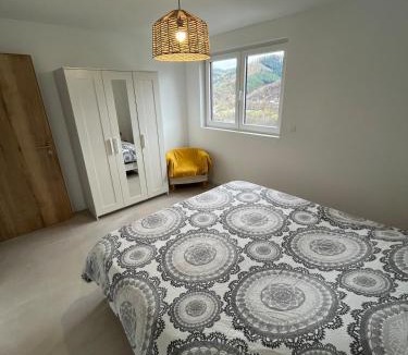 Russ Apartment | Embellie