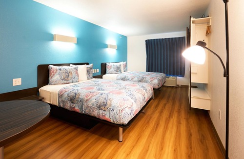 Three Rivers Hotel | Emblaze Hotel