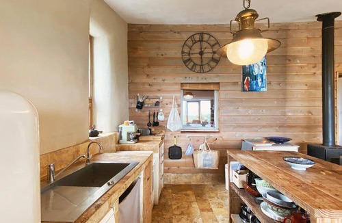 Plogoff Hotel | EMBRUNS D'HERBE SLOW CAMP