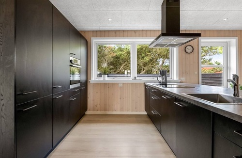Bjerregard Strand House | "Emeli" - 400m from the sea by Interhome