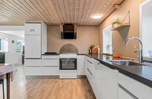 Læsø House | "Emelia" - 4.2km from the sea by Interhome