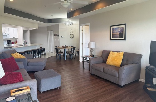 Lake Ozark Apartment | Emerald Bay Condos Lake Ozark MO