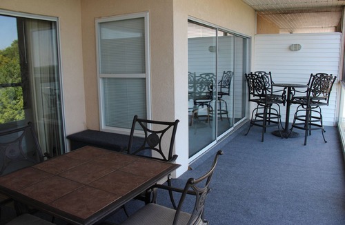 Lake Ozark Apartment | Emerald Bay Condos, Portside