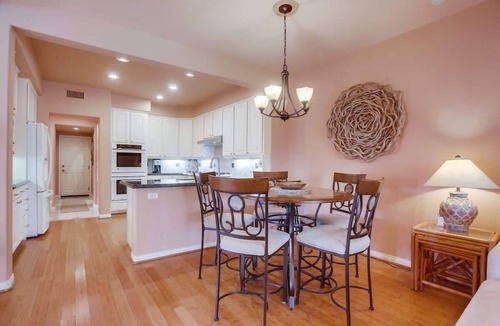 La Jolla Mesa Condo | Emerald Cove - La Jolla Home with Amazing Views