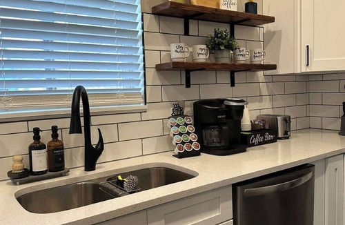 Indianapolis House | Emerald Escape-Spacious Duplex