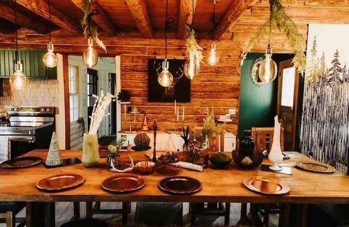 Lenox House | Emerald Gabel Cabin in Salem, MO