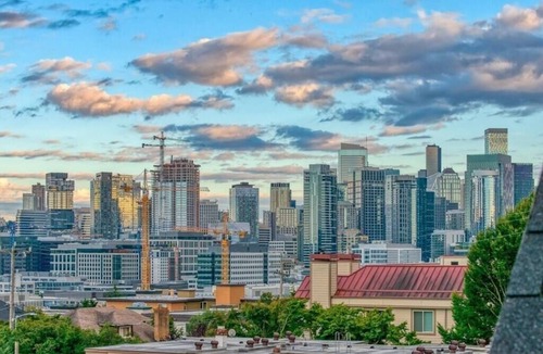 East Queen Anne House | Emerald Haven Seattle