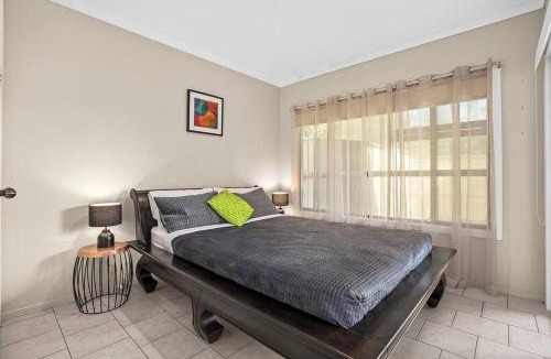 Emerald Beach Apartment | Emerald Hub 2