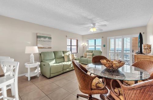 North Redington Beach House | Emerald Isle 101