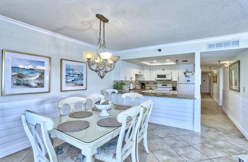 North Redington Beach Condo | Emerald Isle 602 - Beautiful, spacious 3 bedroom condo!
