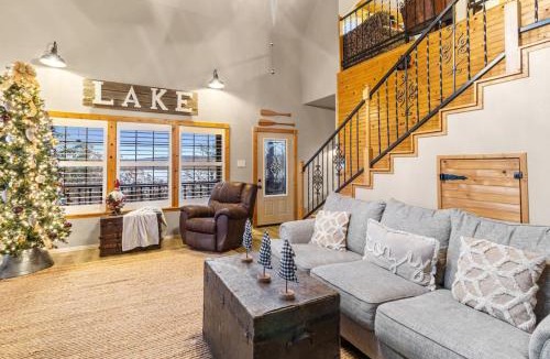 Blocker House | Emerald Point, Lakefront with Gorgeous Views