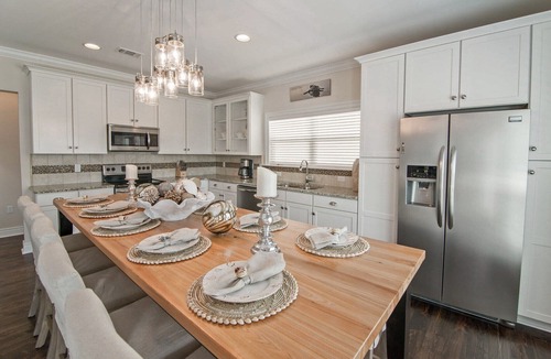 Avalon Beach Estates House | EMERALD SERENITY: Beautiful Home with Private Pool, Golf Cart! Steps to Beach!
