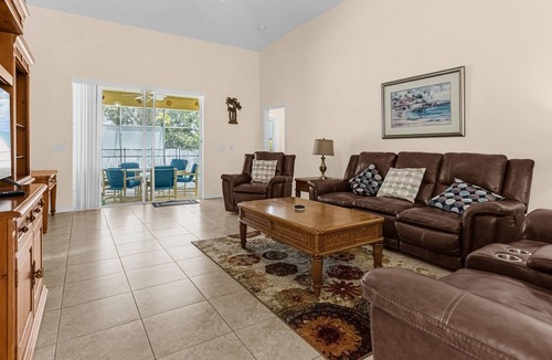 Seasons House | Emerald Villa 4 Bed -Pool&Sp