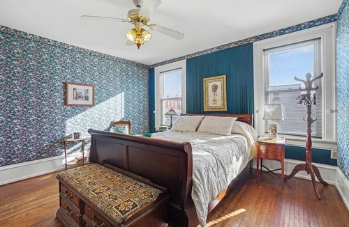 Manheim House | Emeralds N Evergreen