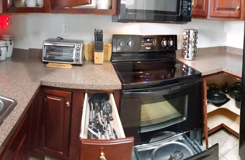 Masterson Station House | EmeraldShinobi Haus+ w/NoiseAware