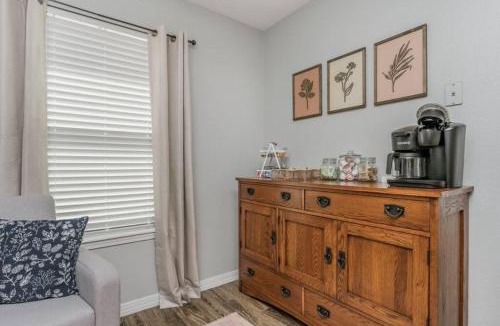Canyon House | Emery's Place 4BR 2Bath GAME ROOM