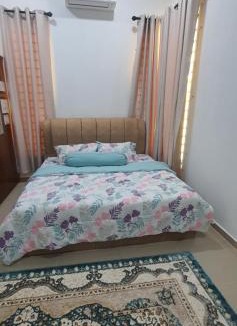 Wakaf Bharu House | EMILY Homestay