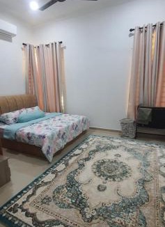 Wakaf Bharu House | EMILY Homestay