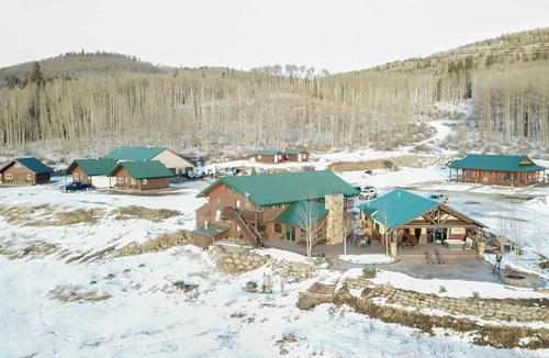 Paonia Cabin | EML 8 Hubbard Park