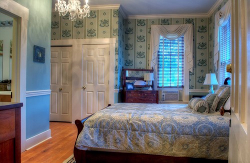 Springfield Bed & Breakfast | Emma's Bed and Breakfast